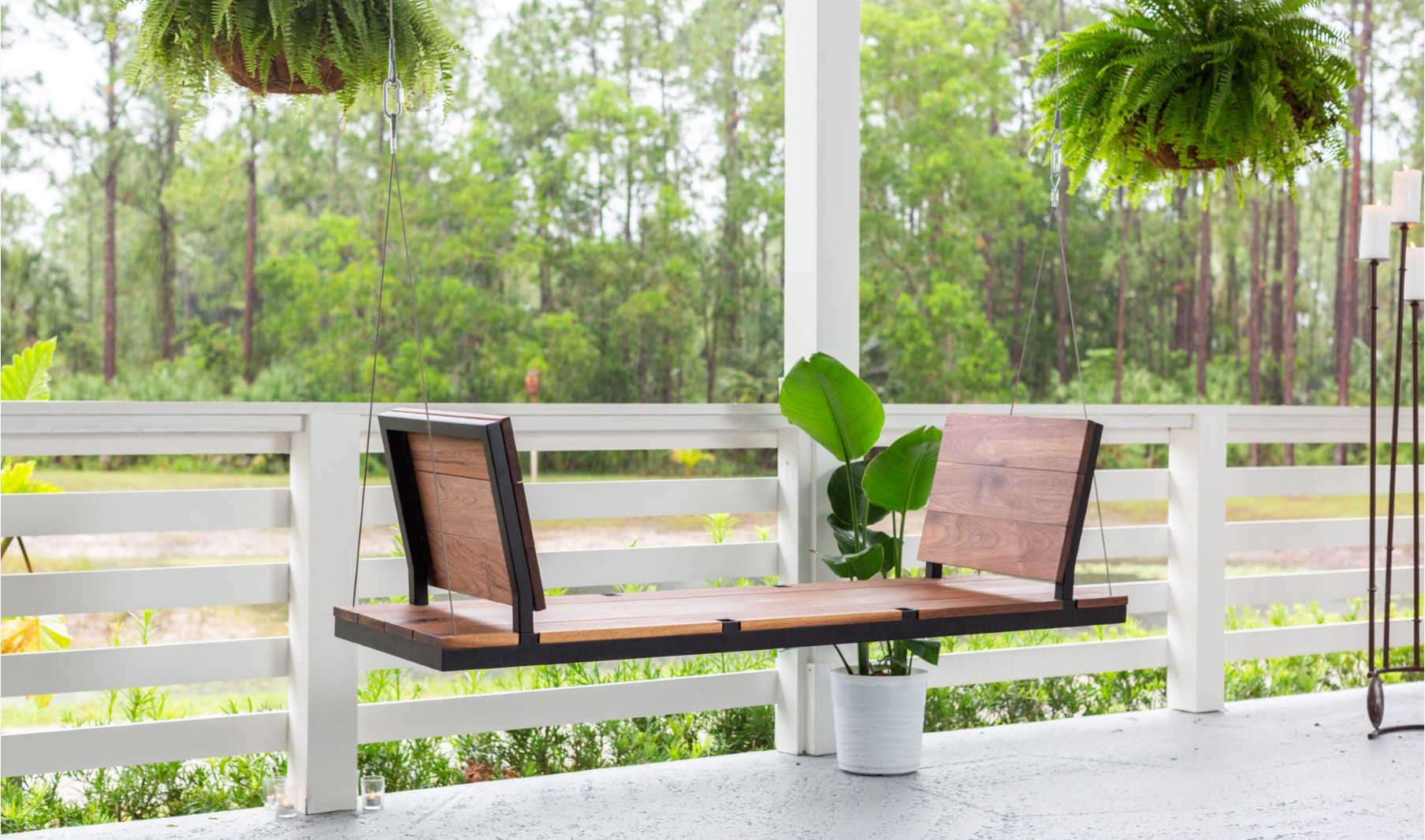 7 Things To Love About Porch Swings